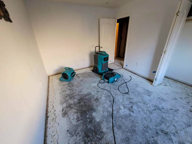 Local water damage restoration in Deep River Center, CT