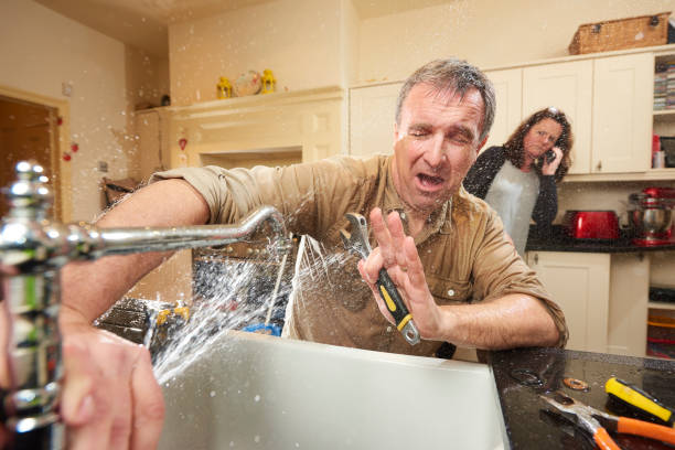 Best Sewage cleanup and water damage restoration  in Deep River Center, CT